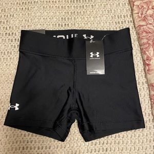 Black Under Armour spandex